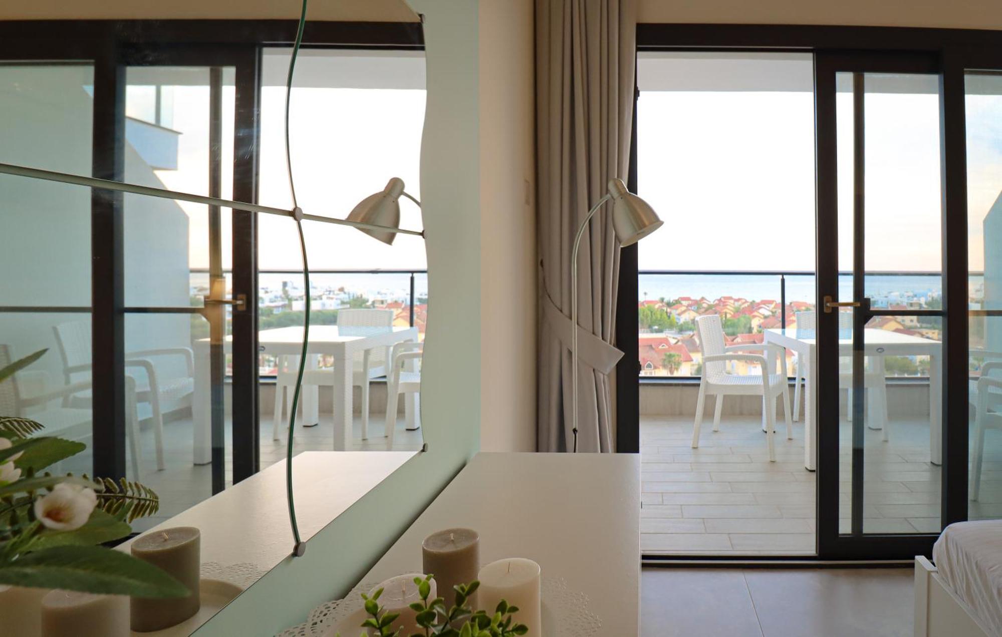 Terra Apartments In Caesar Blue Resort, Fixed Lunch Till 3Pm, Gym, Heated Pool, Sauna, Kids Club Rizokarpaso 外观 照片